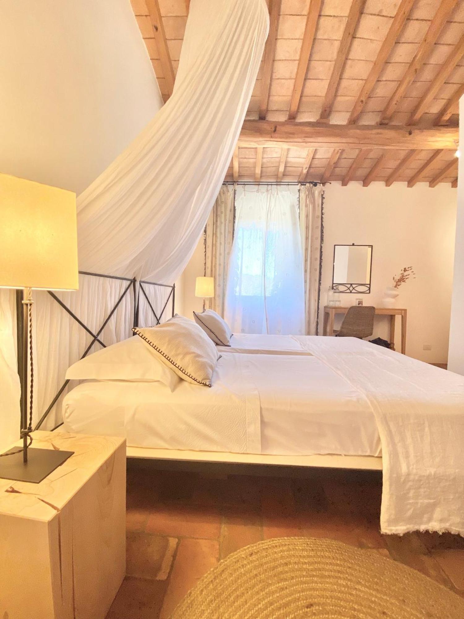 Abbadia Wine Relais Bed & Breakfast Montefollonico Ngoại thất bức ảnh